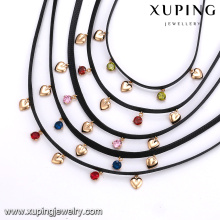 43630 xuping joyería de moda al por mayor de la muchacha 18k oro piedras de colores en forma de corazón collar de gargantilla de cuero